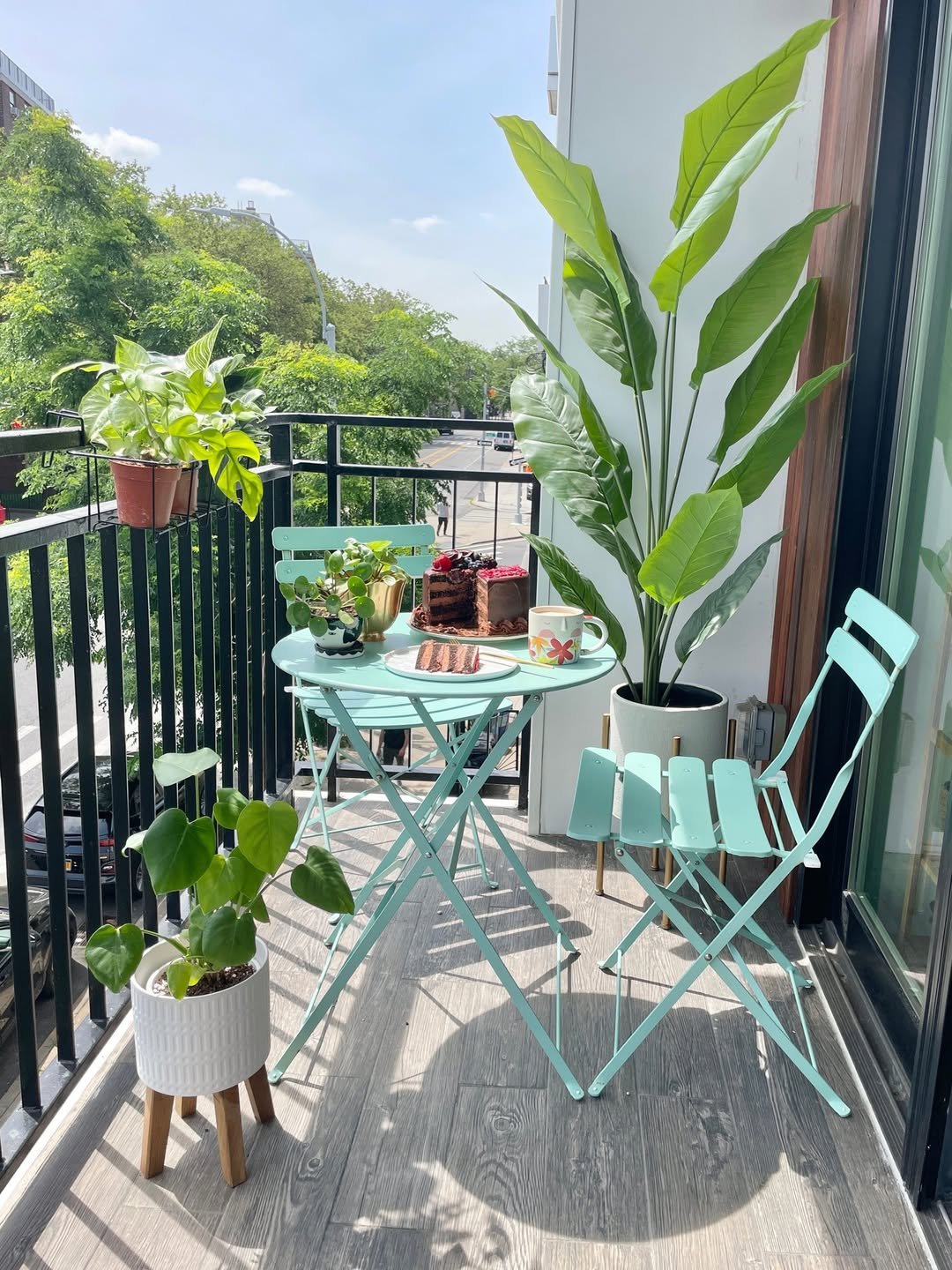 1 Bistro Style Mint Balcony Garden