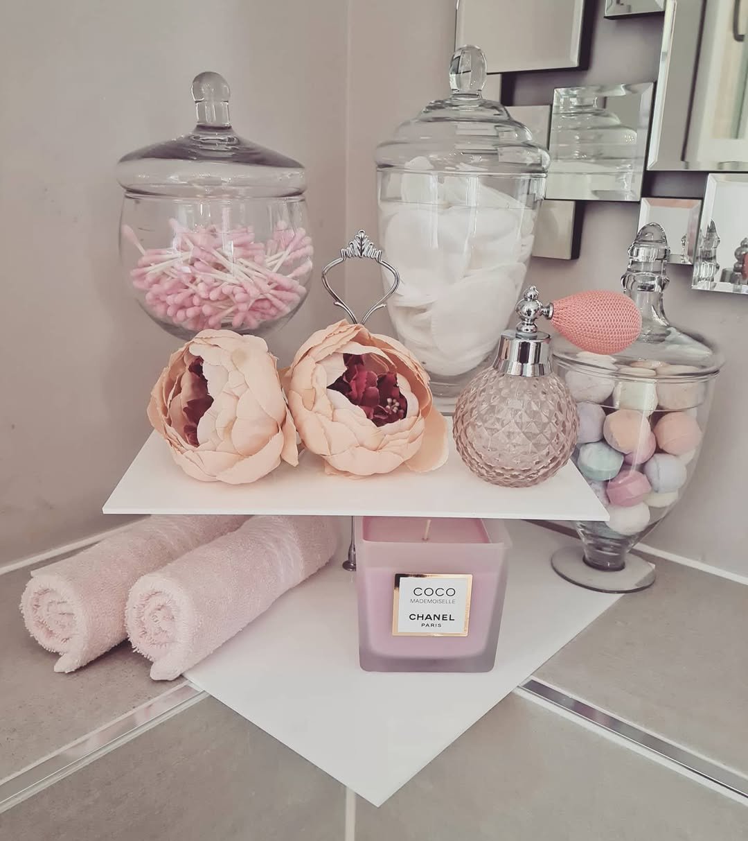 1 Blush Soft Glam Vanity Shelf