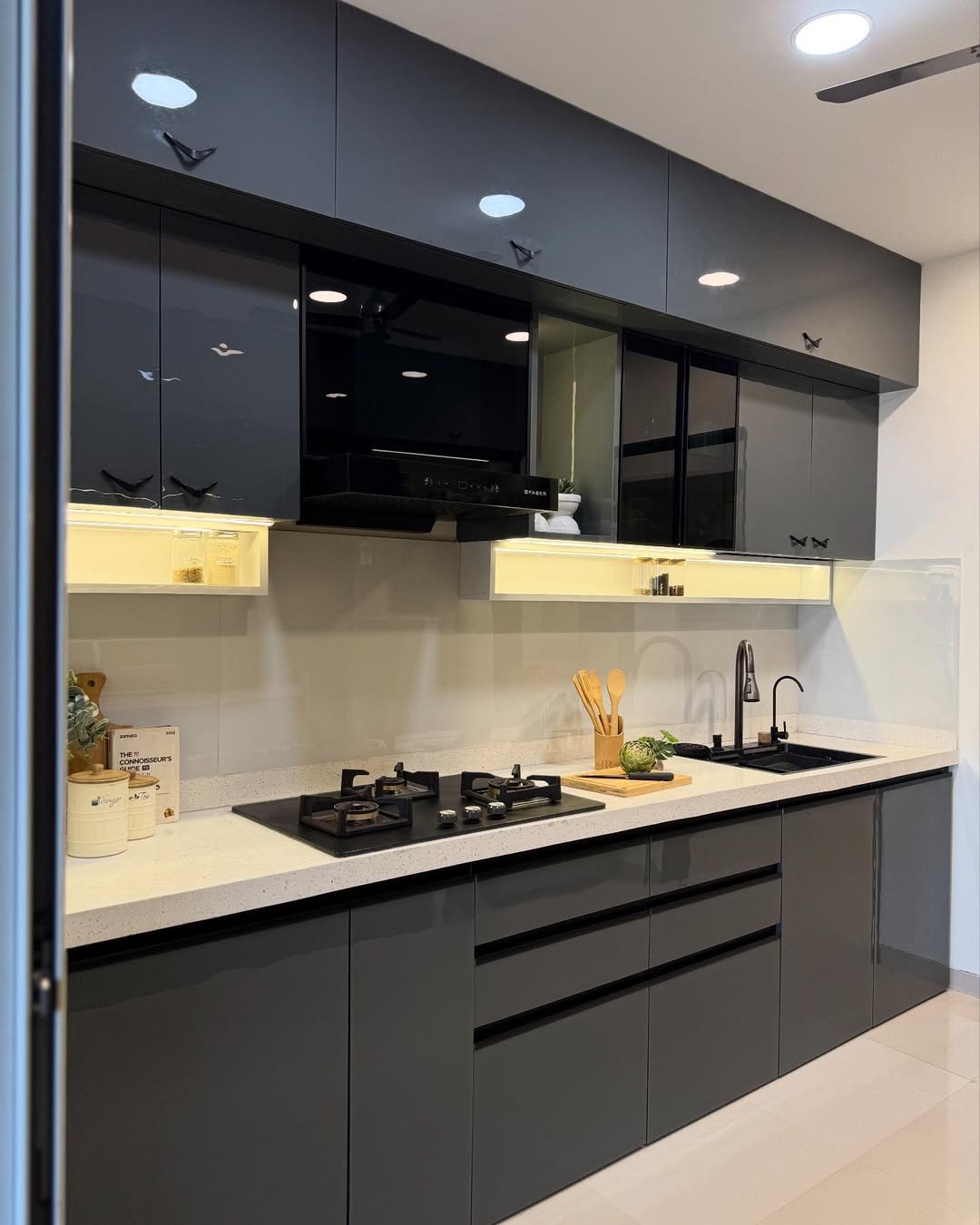 1 Charcoal Minimalism in a Sleek Style