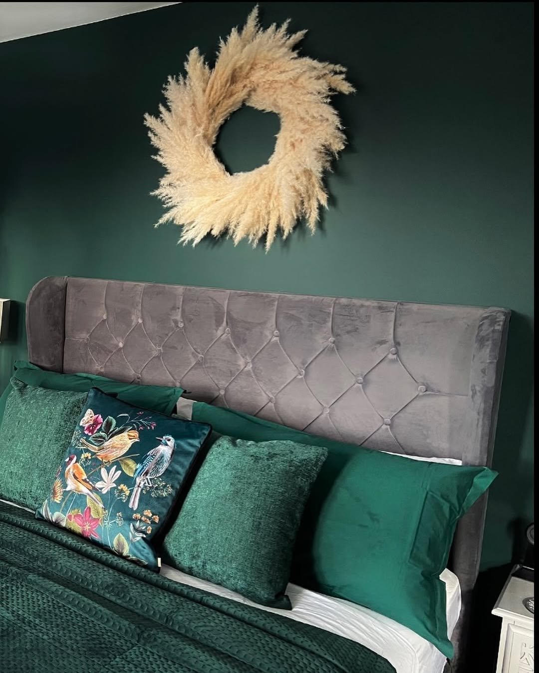 1 Emerald Glam Bedroom