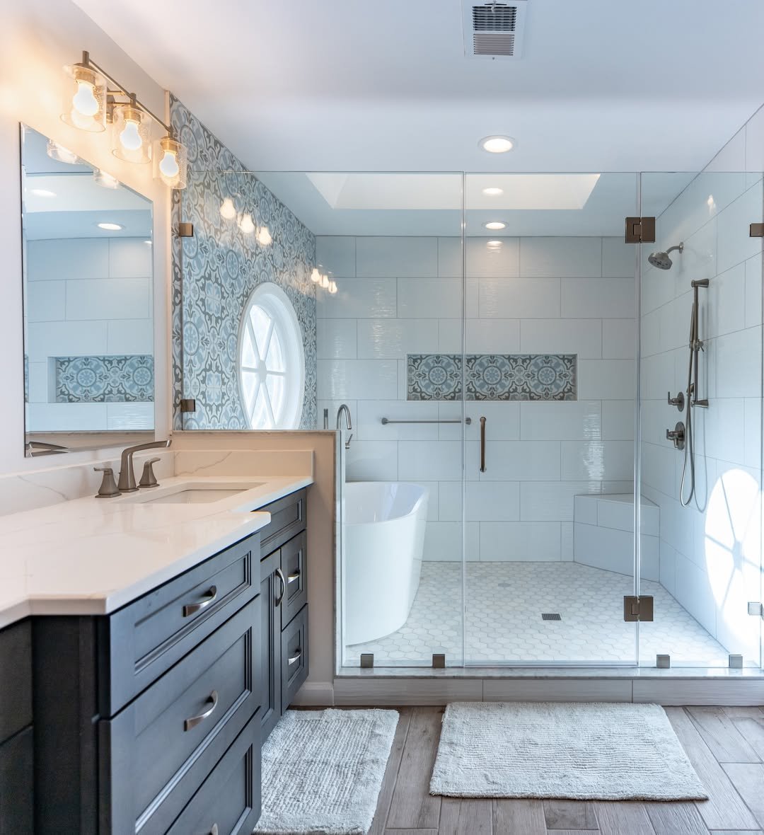 10 Contemporary Bathroom Designs With a Polished Look