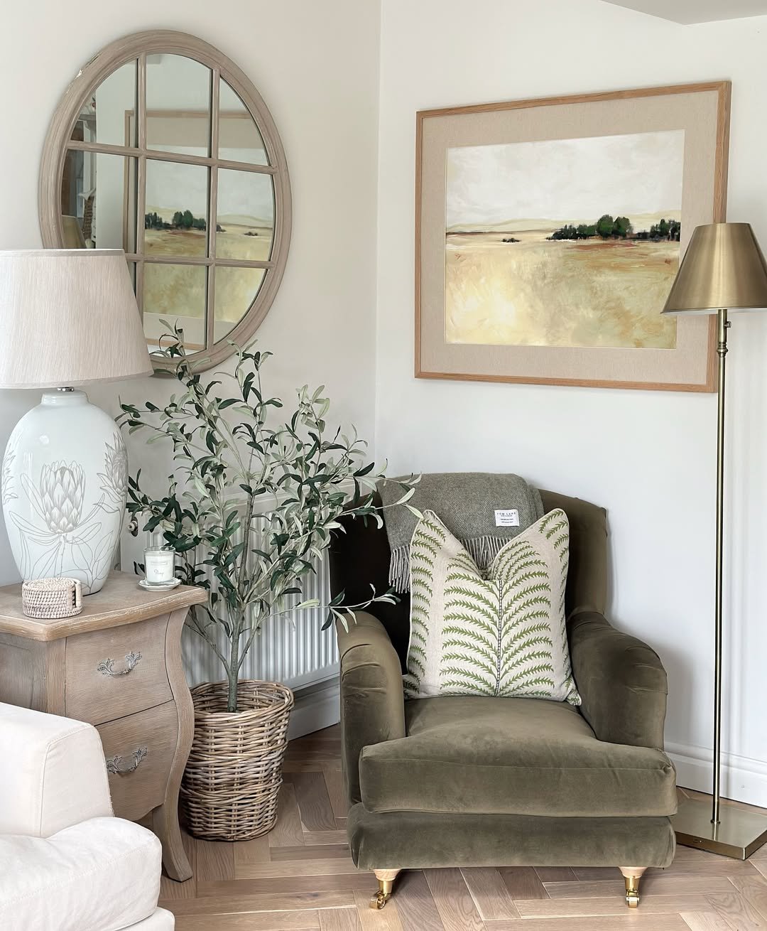 12 Calm Classic Reading Spot