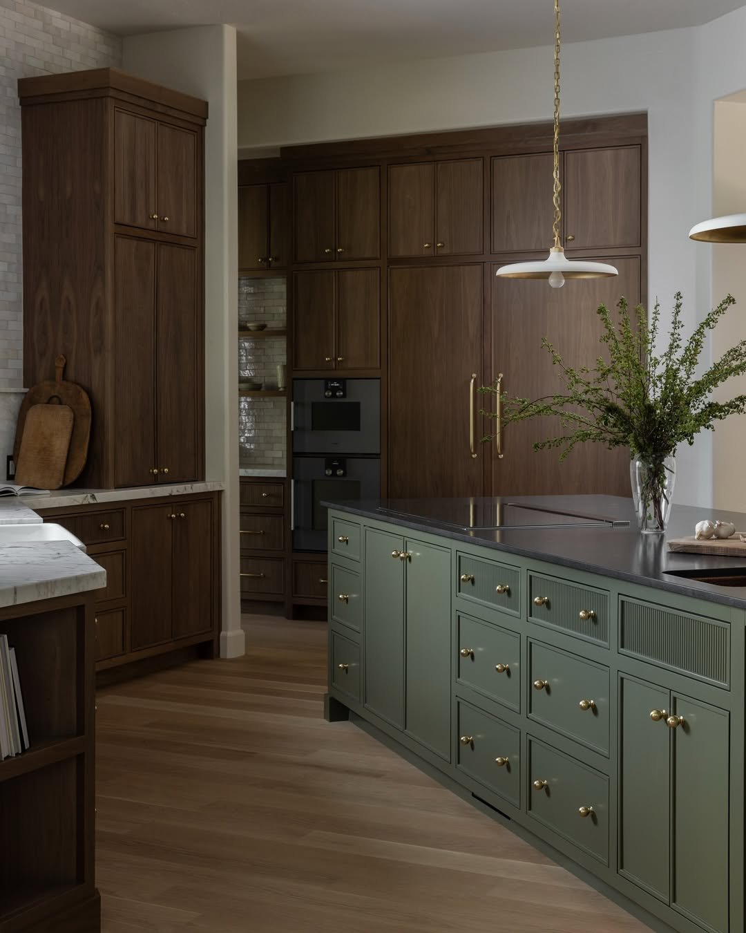 12 Coastal Two-Tone Kitchen Cabinetry