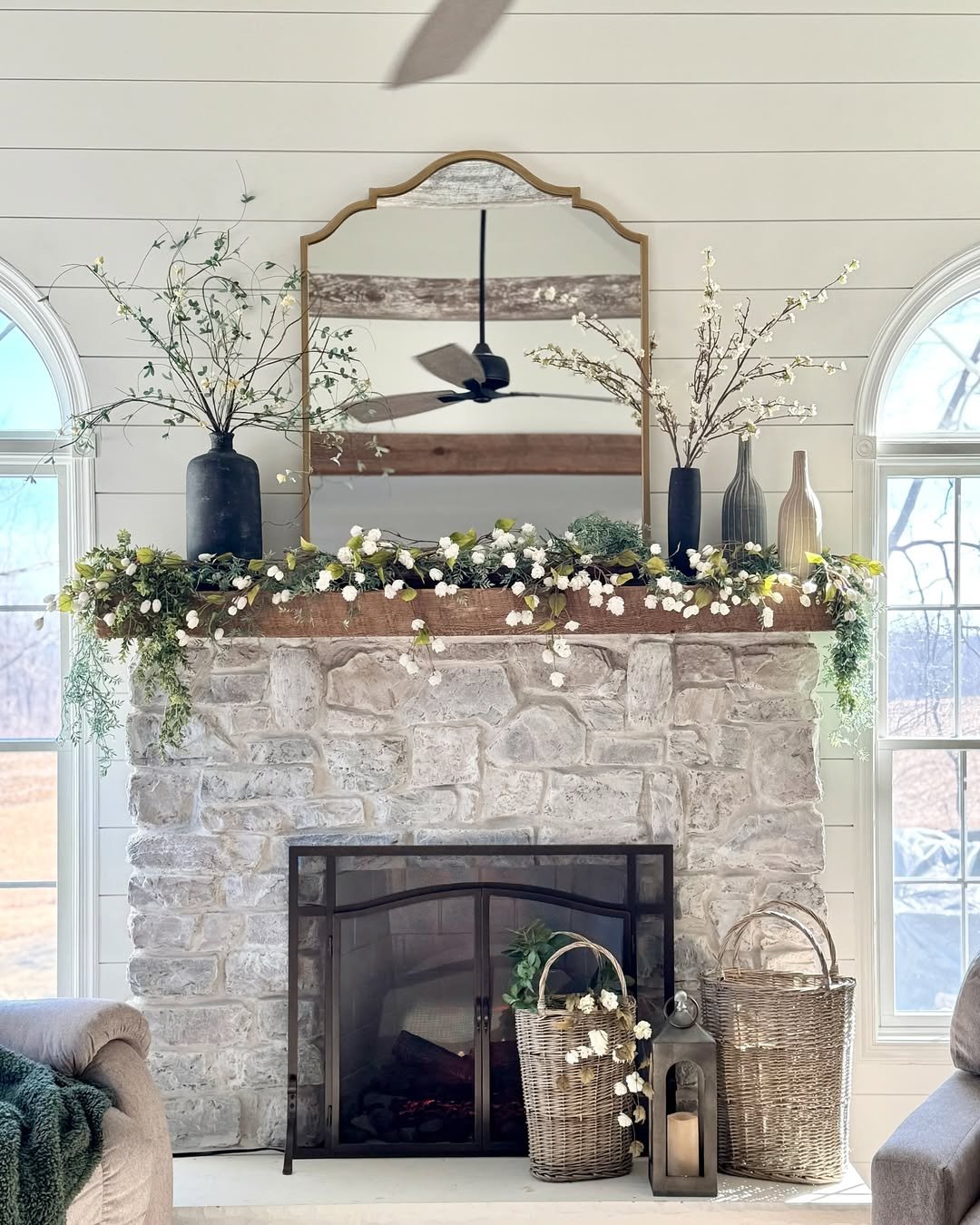 12 Farmhouse Mantel Balance