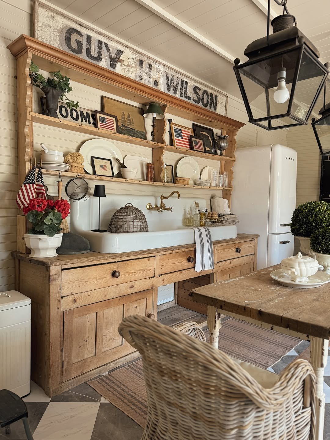 13 Farmhouse Vintage Americana