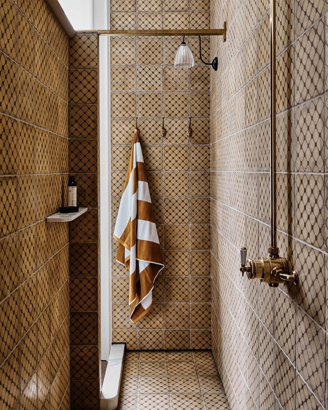 13 Heritage Honeycomb Tiles