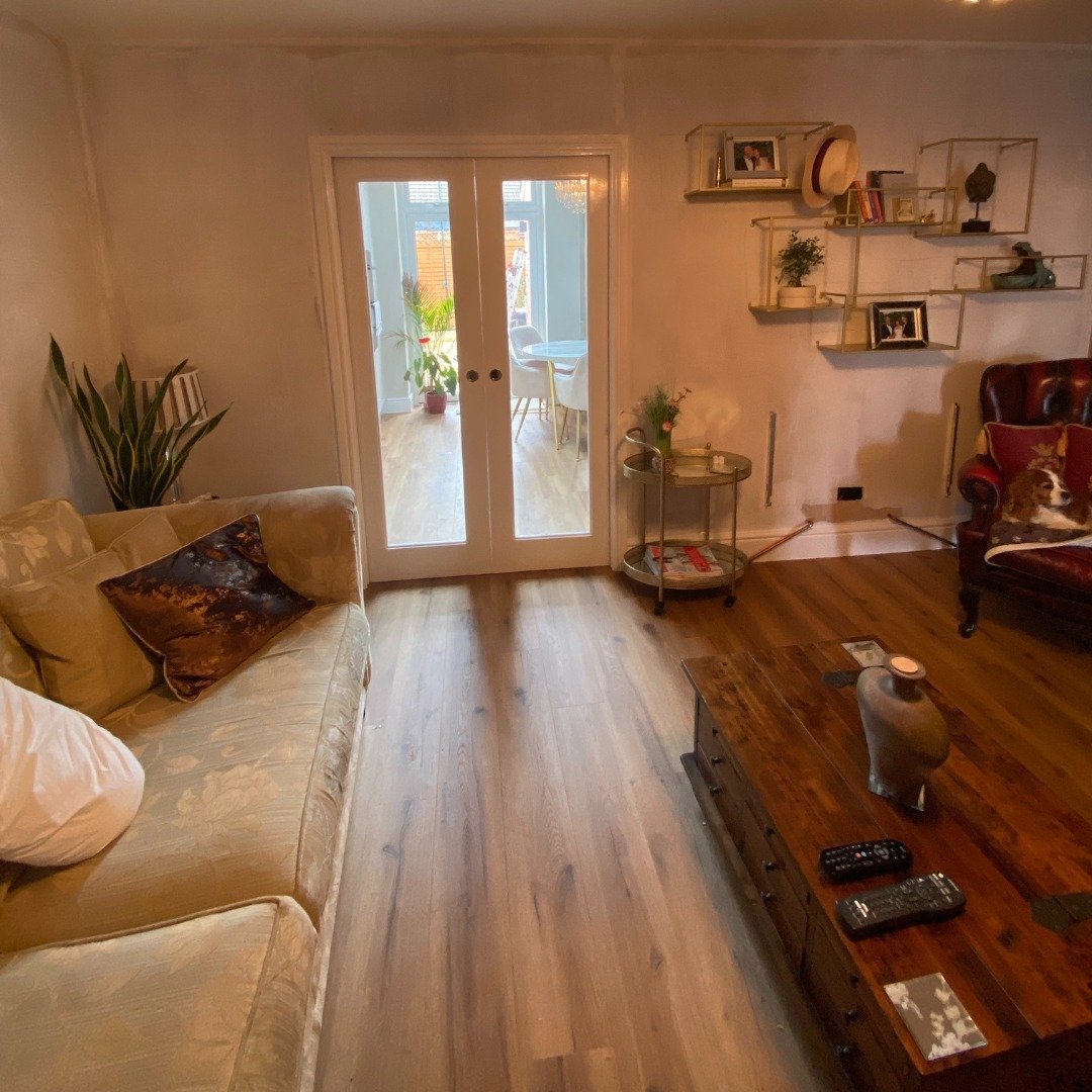 14 Cozy Living Contrast