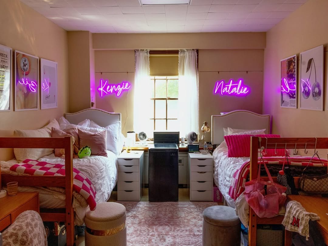 14 Neon Pink Radiance