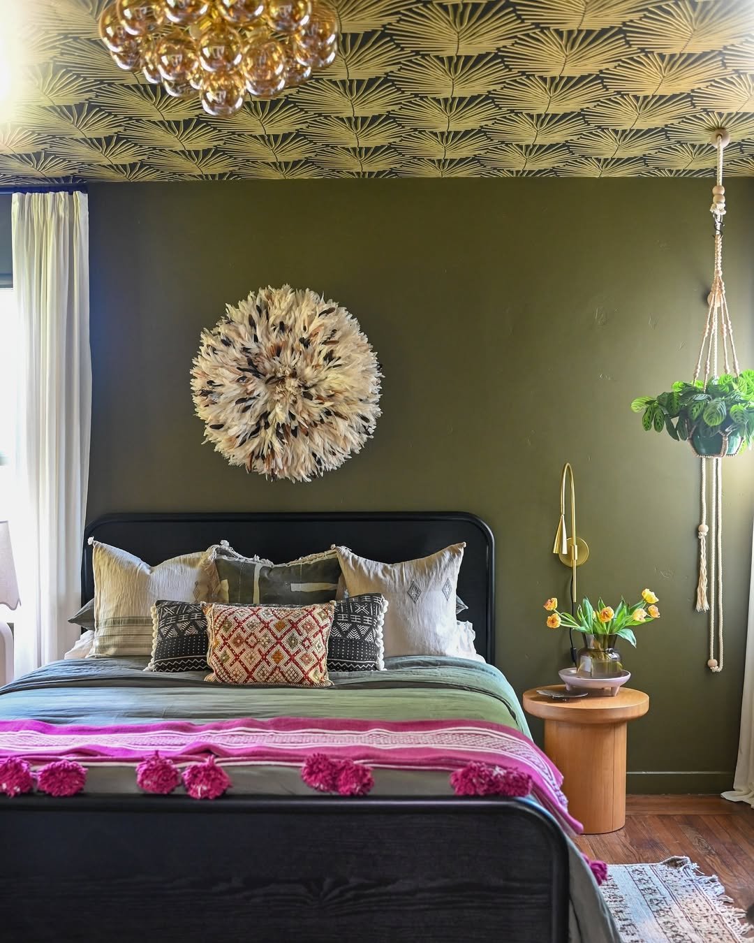 14 Olive Statement Rooms