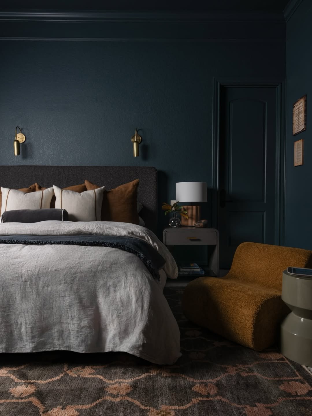 15 Green Paneled Bedroom Retreat