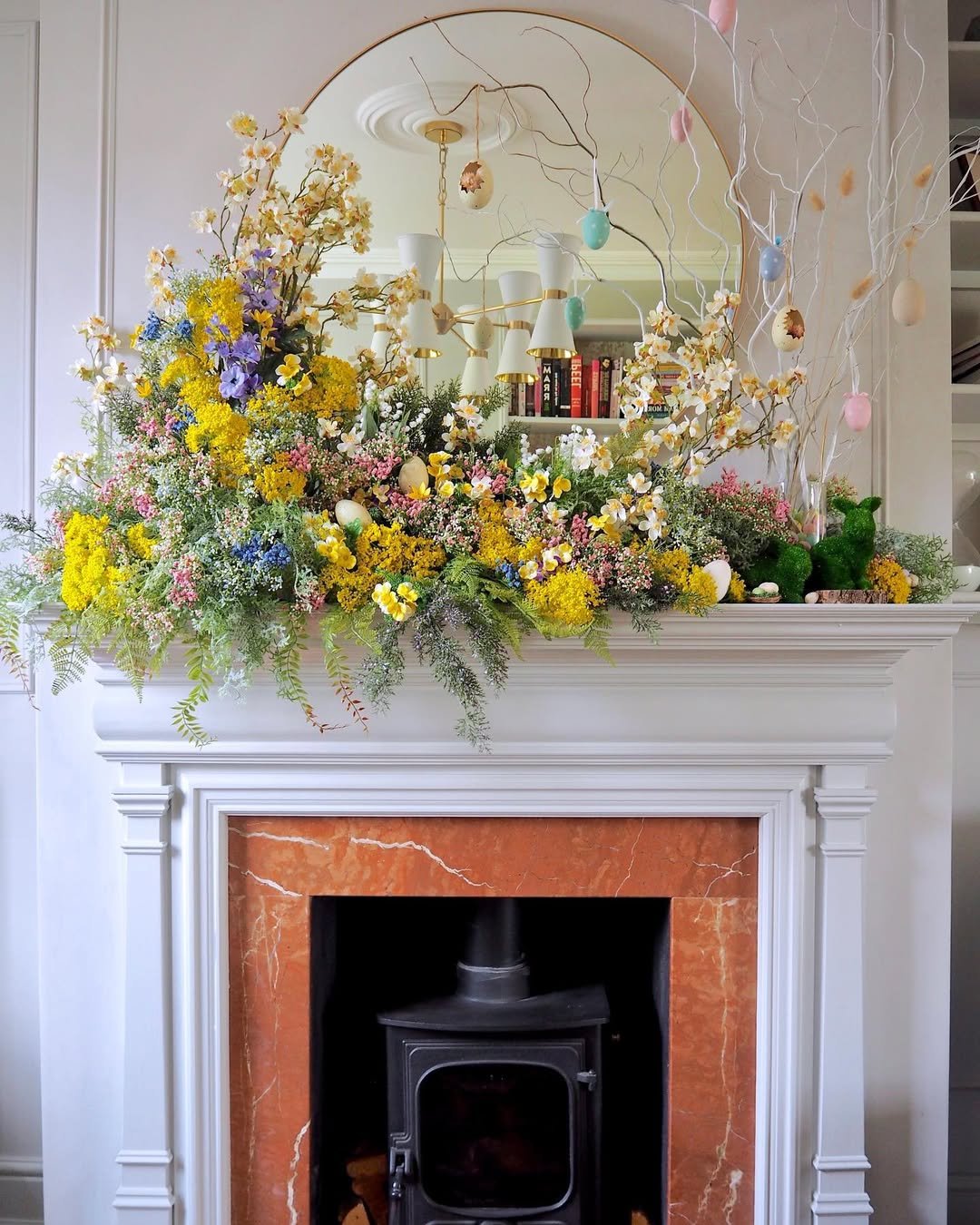 15 Statement Mantel Arrangements Filled With Blooms