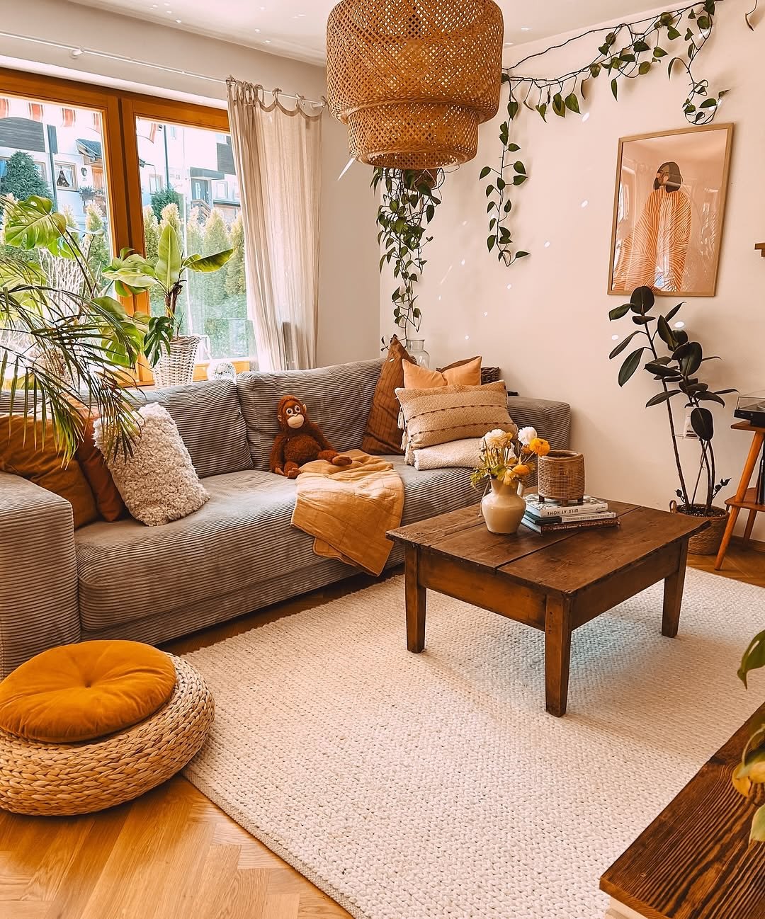 16 Boho Cozy Retreats