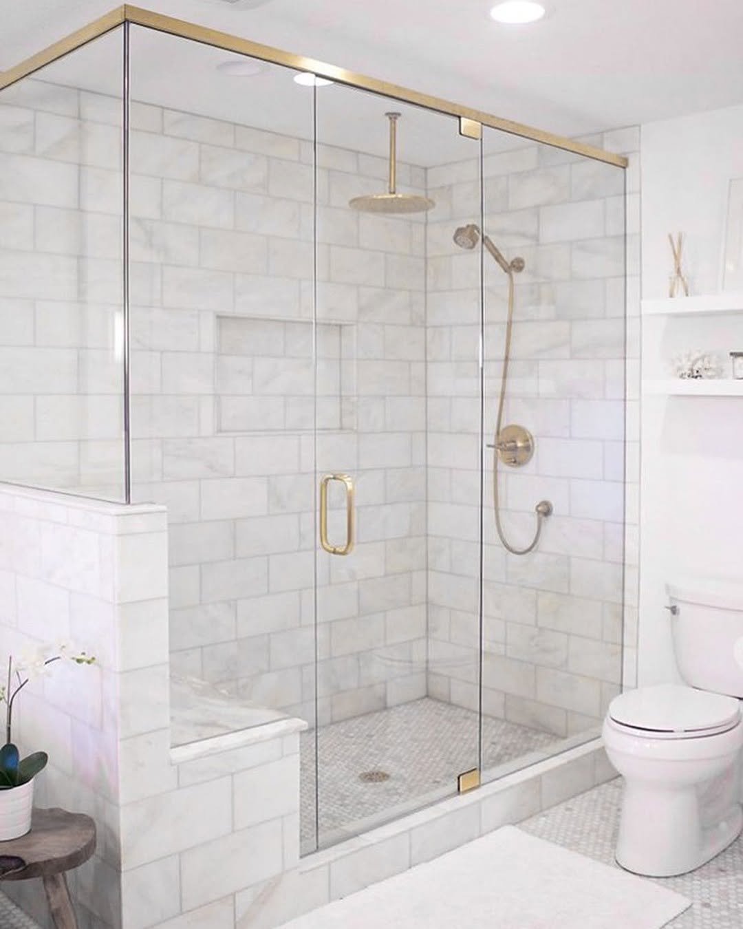 16 Minimal Simple Marble Bathroom Ideas
