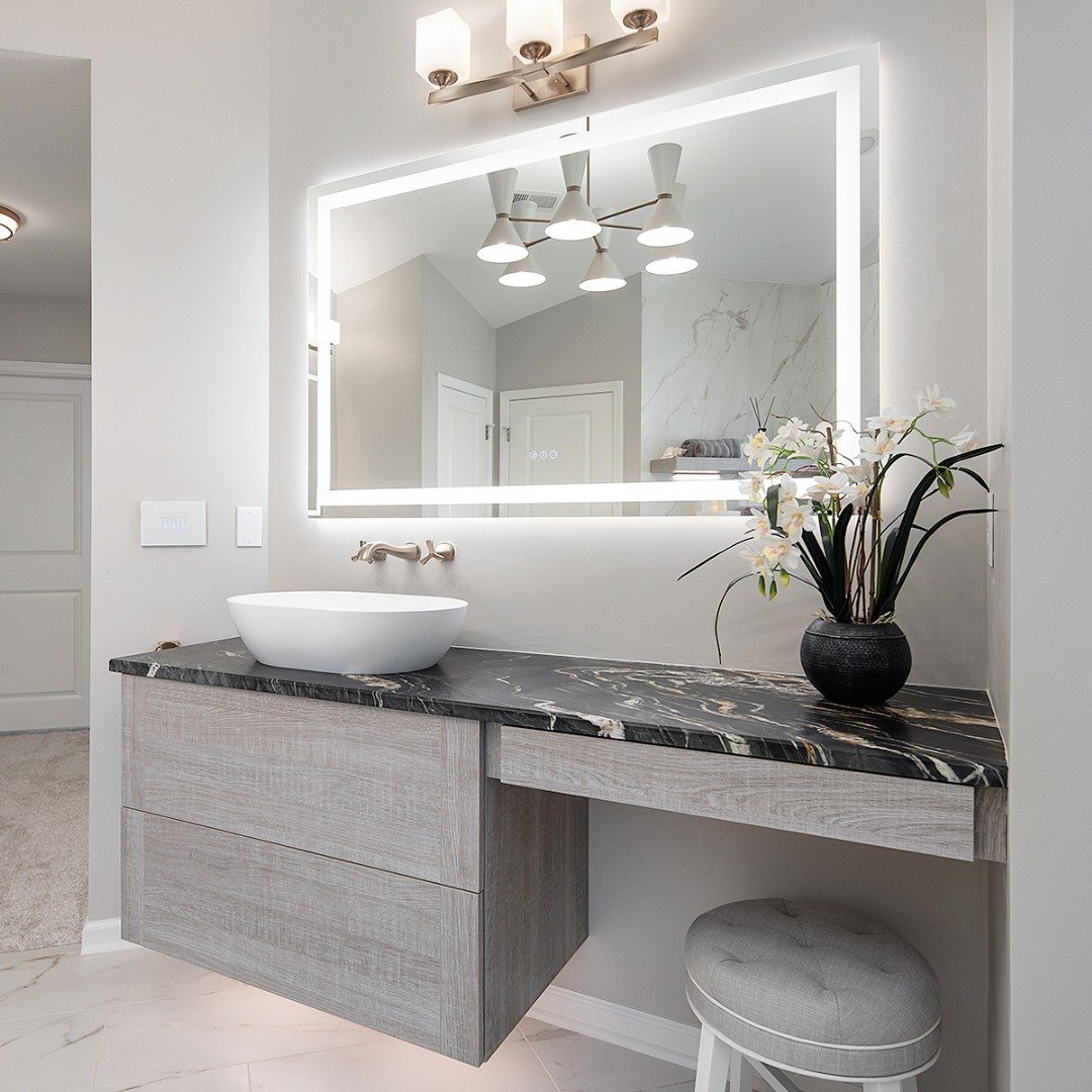 17 Grey Tilework