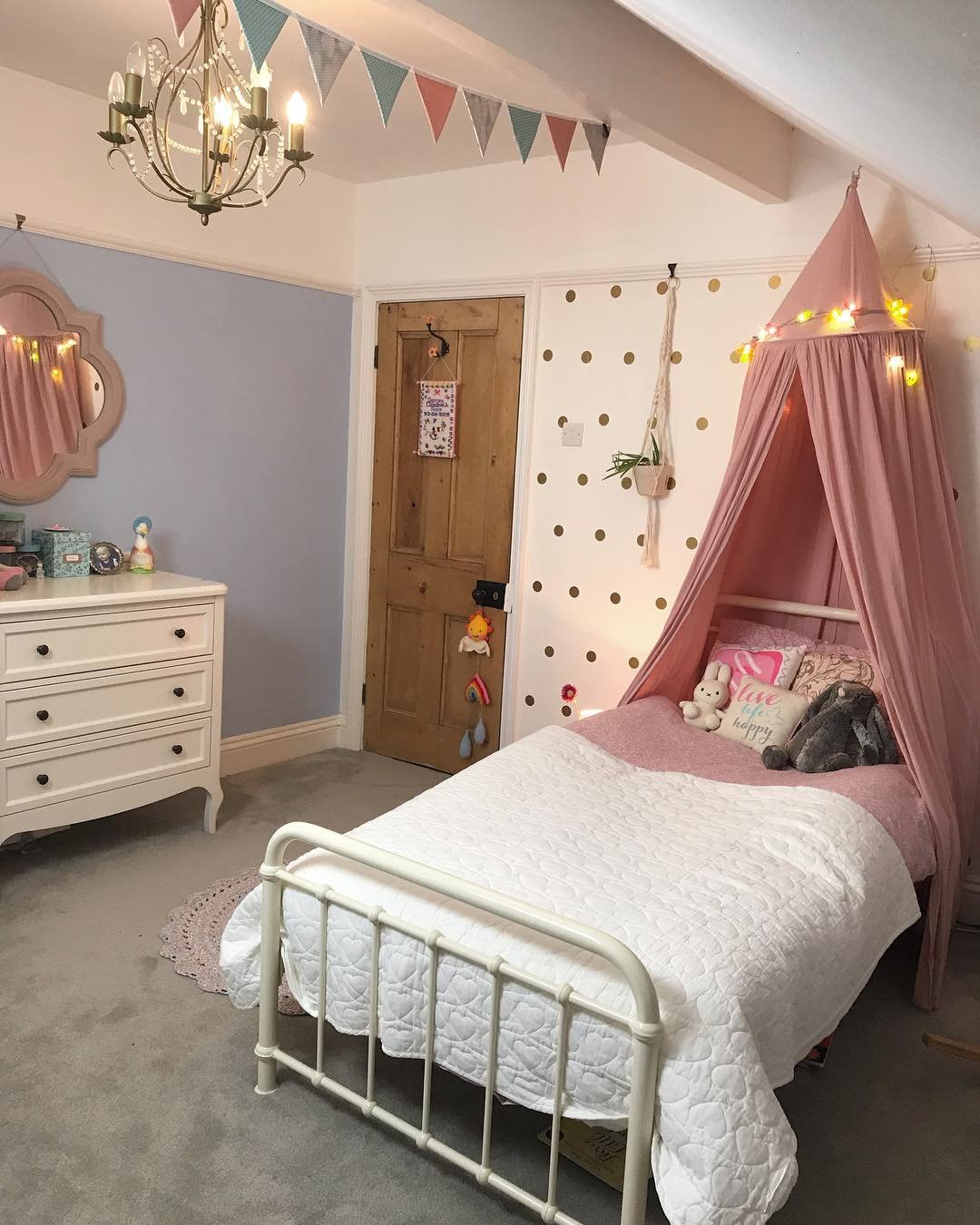 17 Pastel Play Base