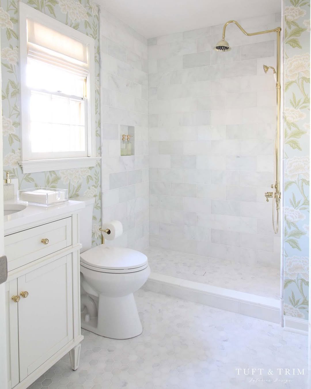 18 Light and Airy Texture