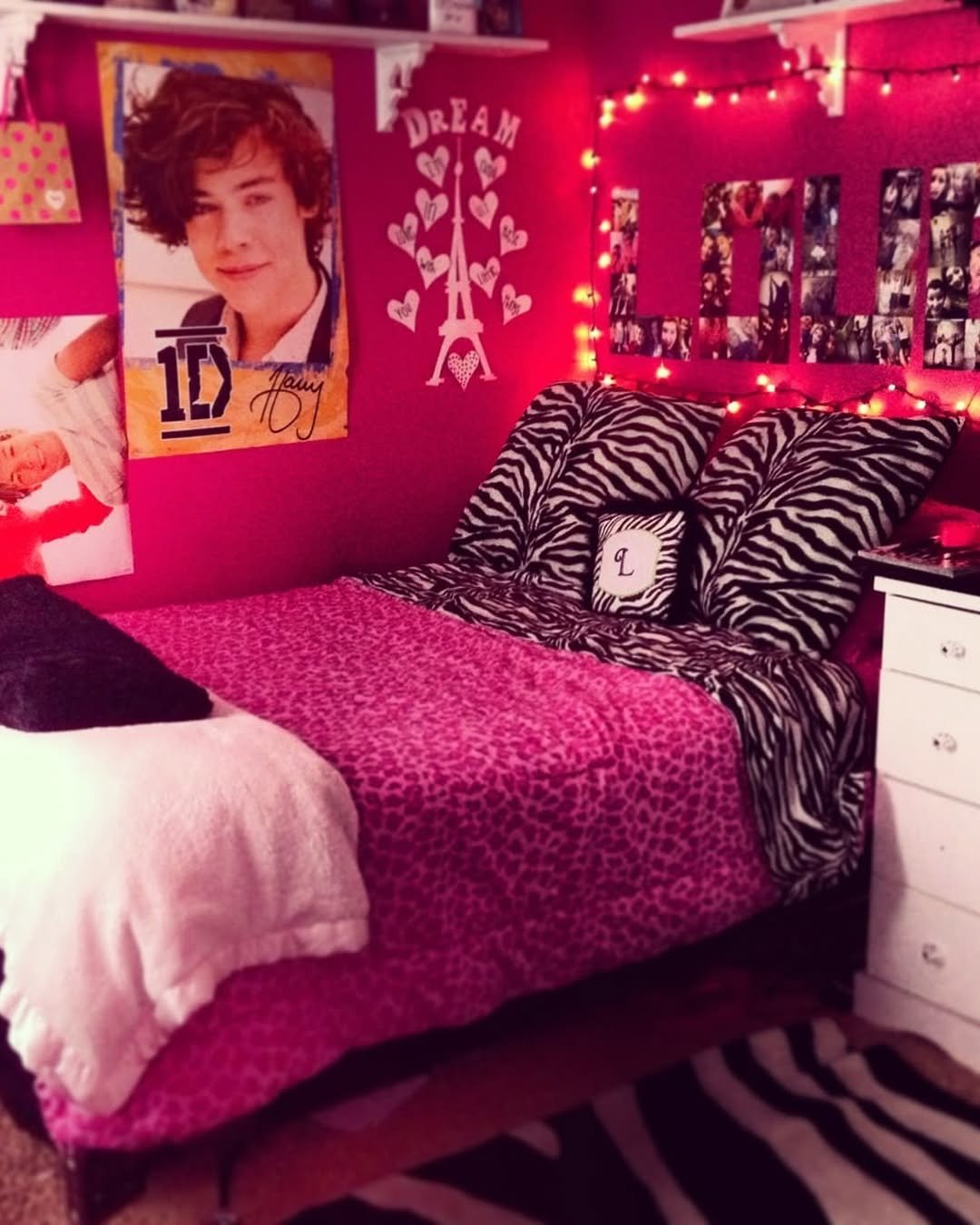 18 Pop Princess Y2K Bedroom Style
