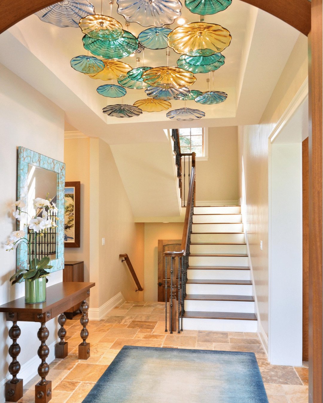 19 Ceiling Features with Artistic Detail