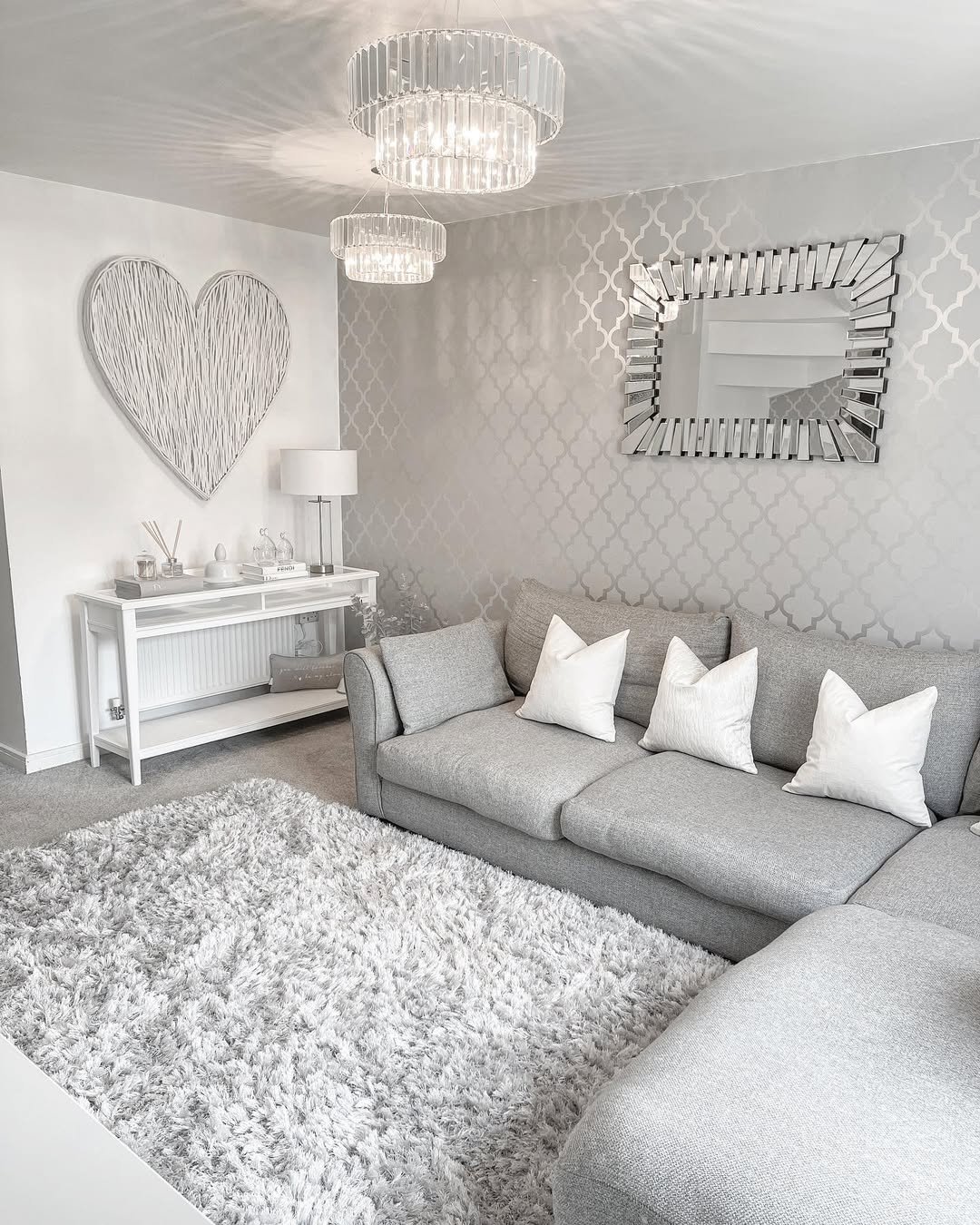 2 Grey Glam Styling Ideas