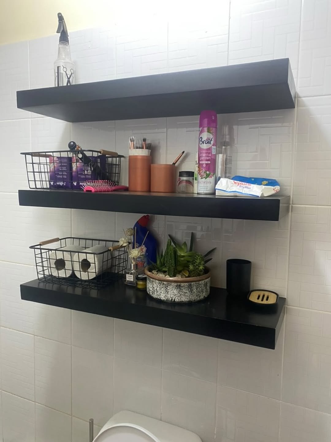 2 Practical Shelf Styling Ideas