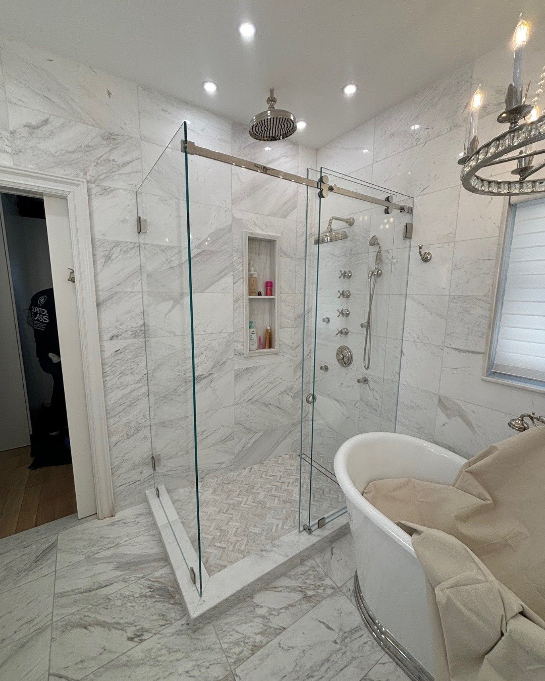 2 Statement Marble Showers in Luxe Style