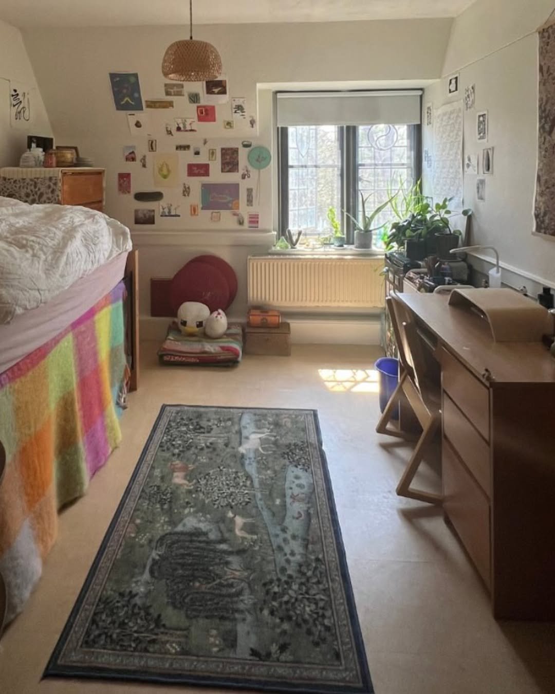 20 Academic Vintage Room