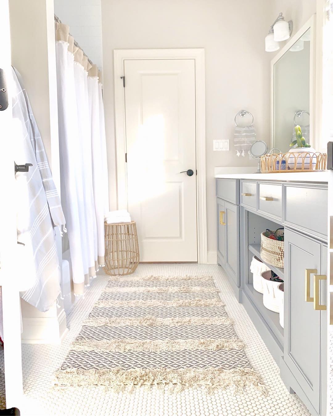 20 Long Textured Runner Ideas