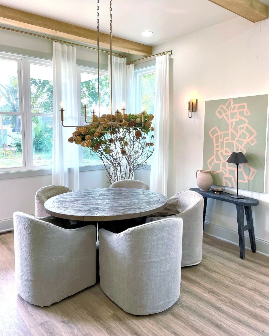20 Sculptural Dining Ideas