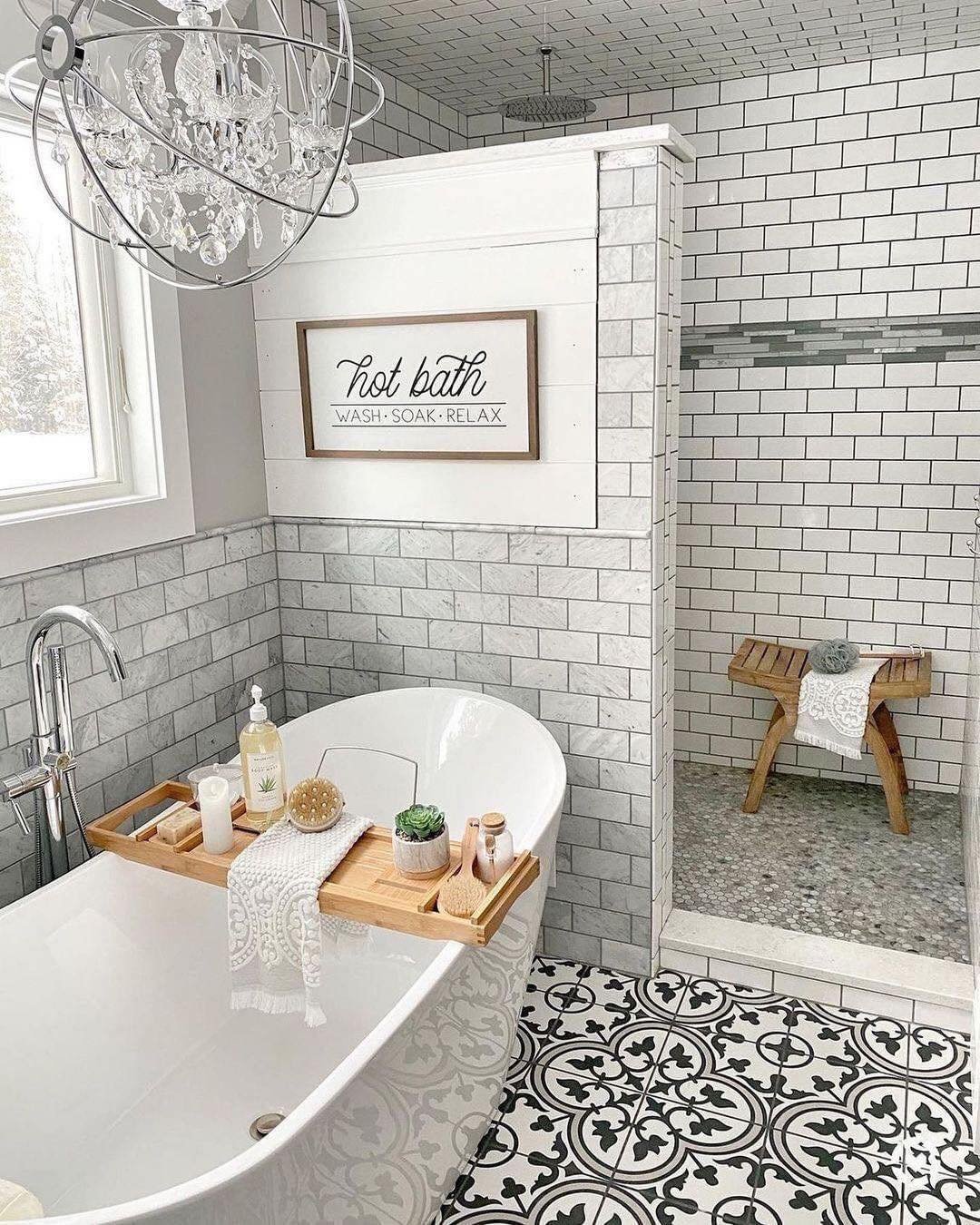 20 Spa Escape with Farmhouse Style