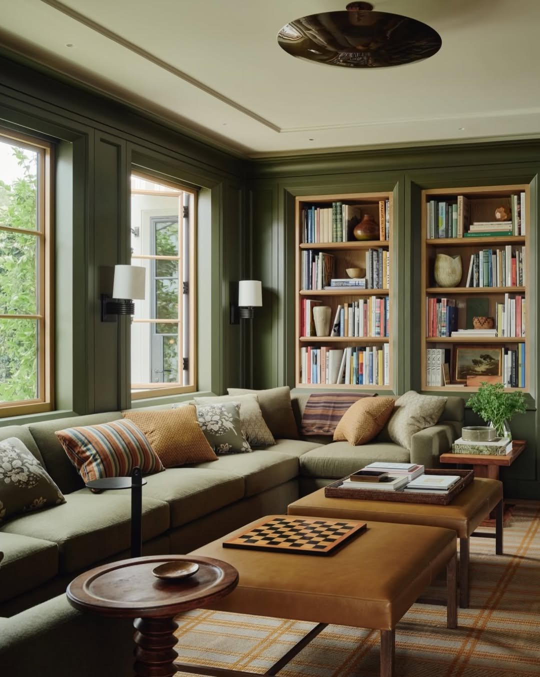 21 Moody Luxe Library