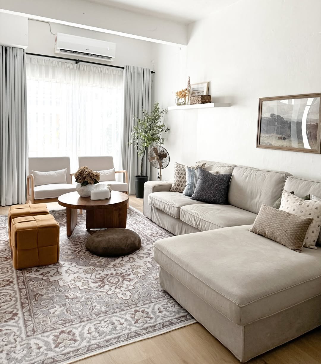 24 Airy Balance in Modern Style