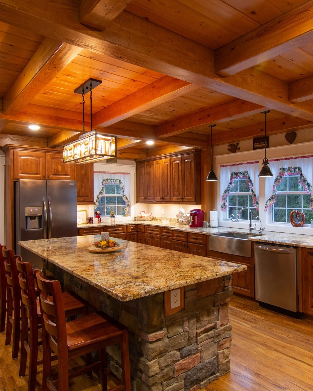25 Comfort Timber Frame Kitchen