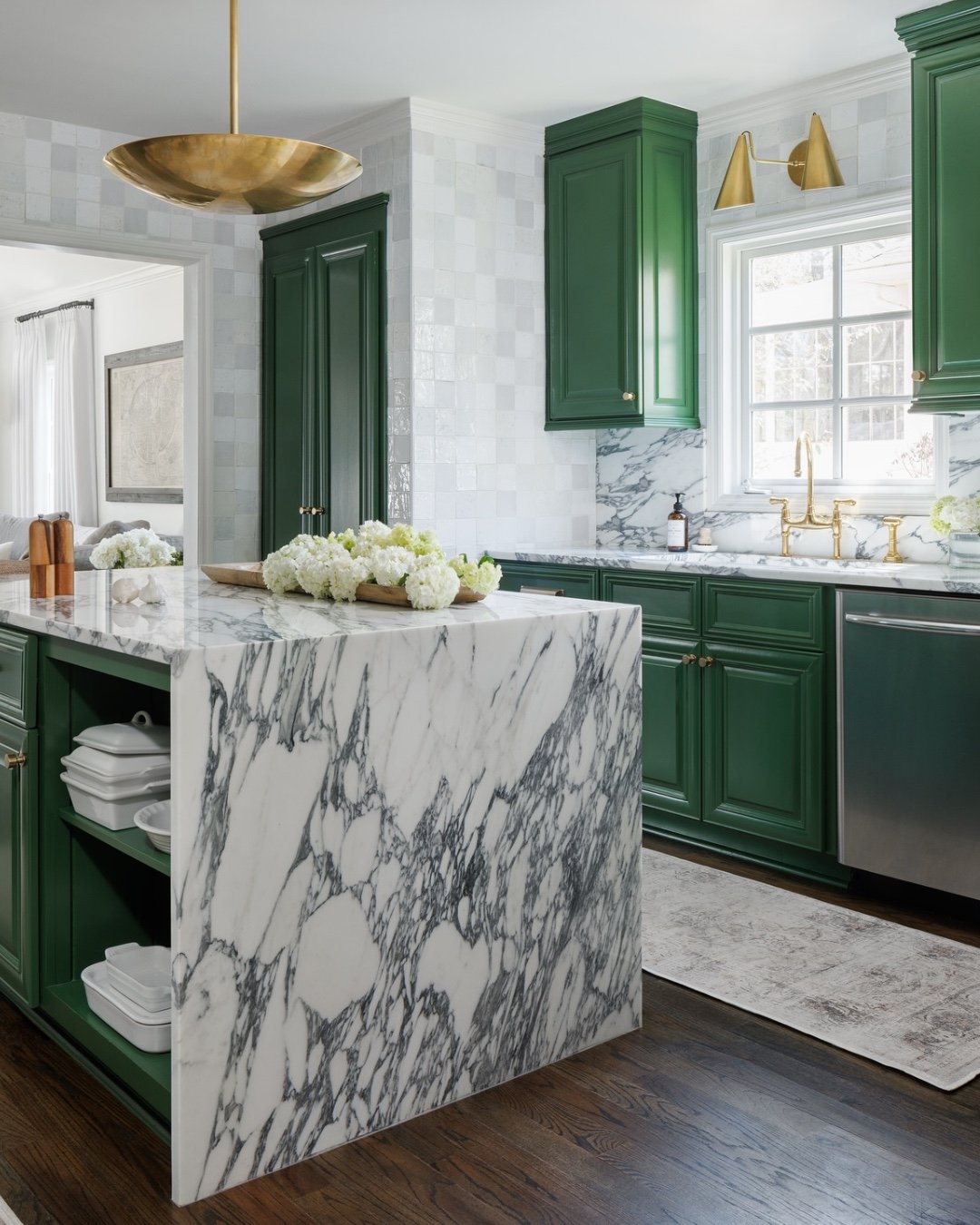 25 Kitchen with a Green Marble Feature