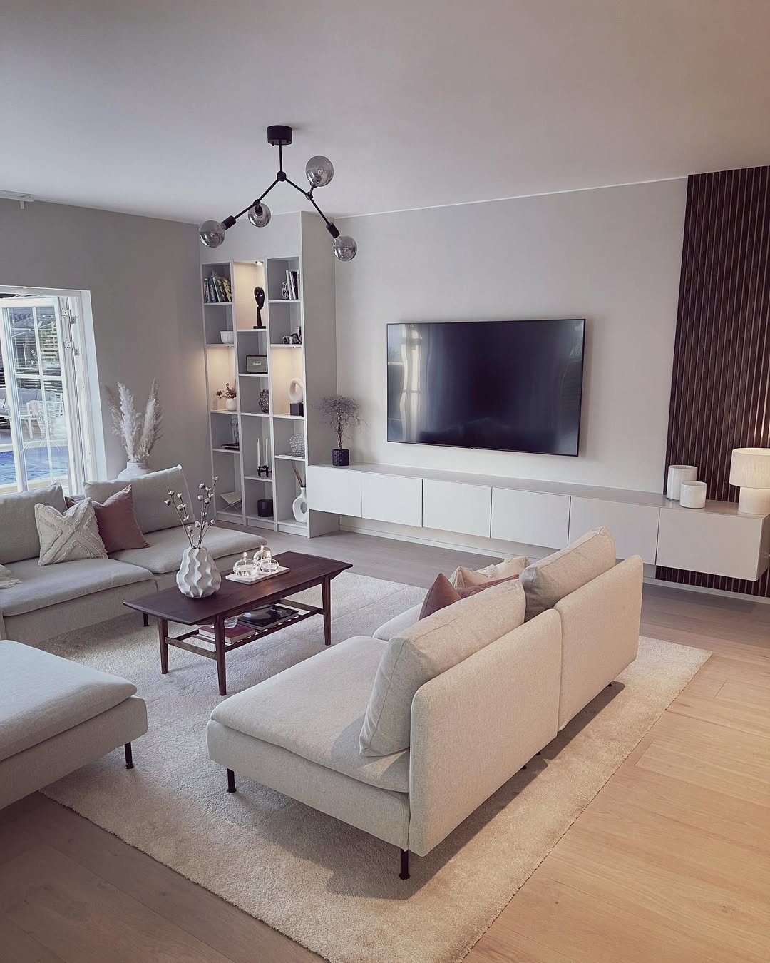 30 Soft Beige Harmonious Interior Style Ideas