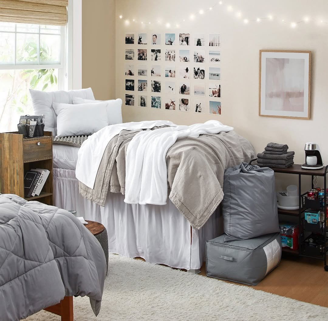 4 Greige Layers for a Calm Room
