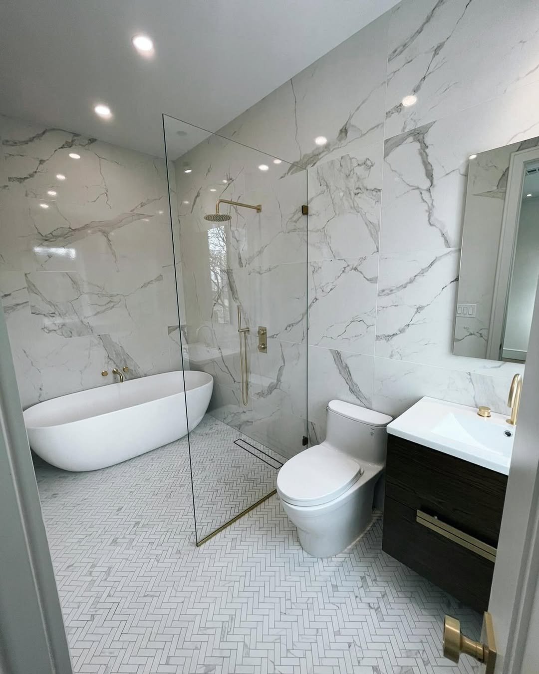 4 Marble Tile Flow