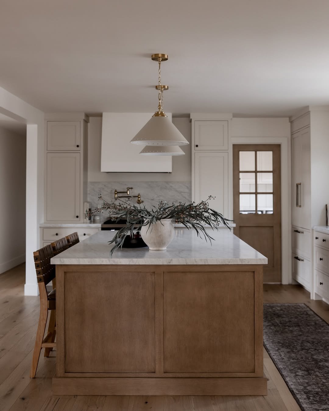 5 Calm Earthy Kitchen Corner