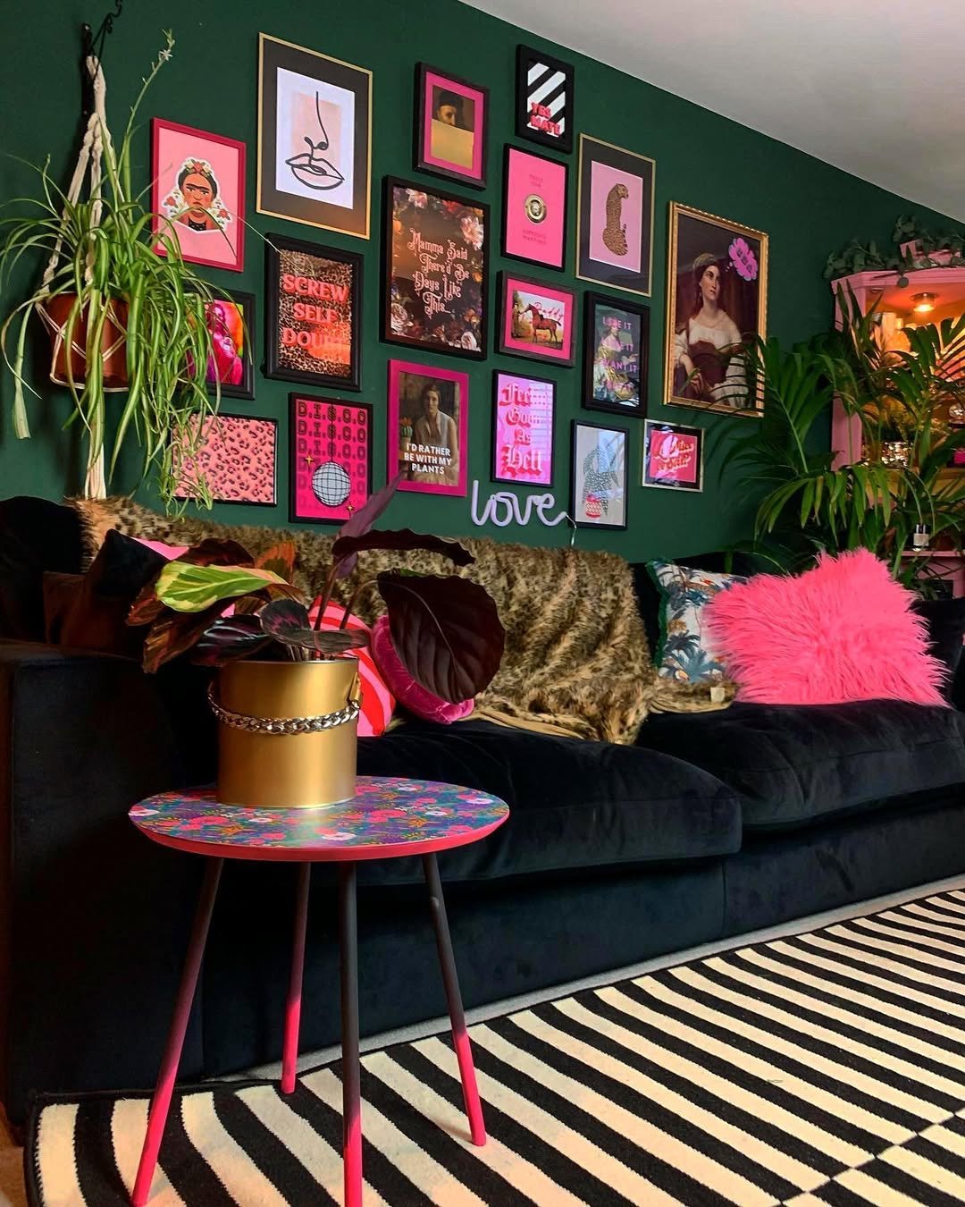 5 Gallery Wall with Bold Play