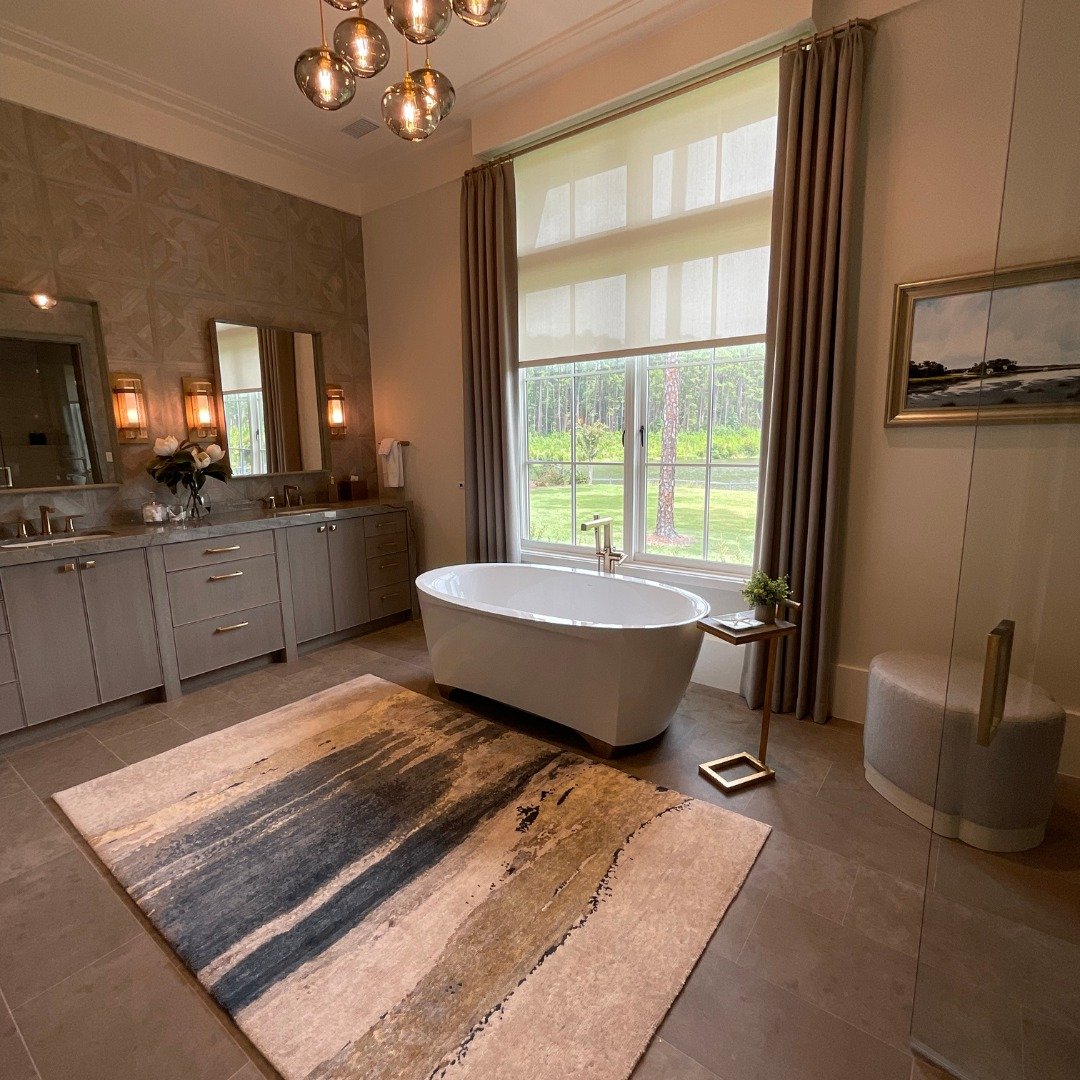 5 Large-Scale Statement Rug Ideas