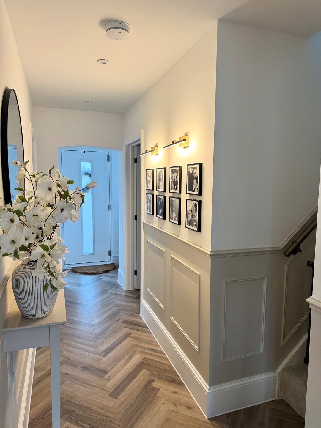 5 Ways to Style Soft Spotlights