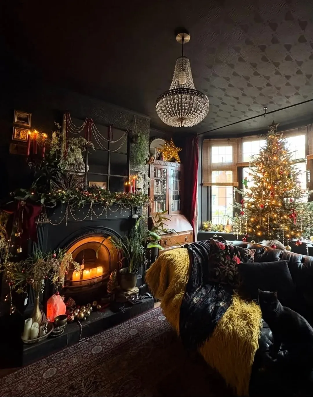 6 Dramatic Gothic Boho Ideas