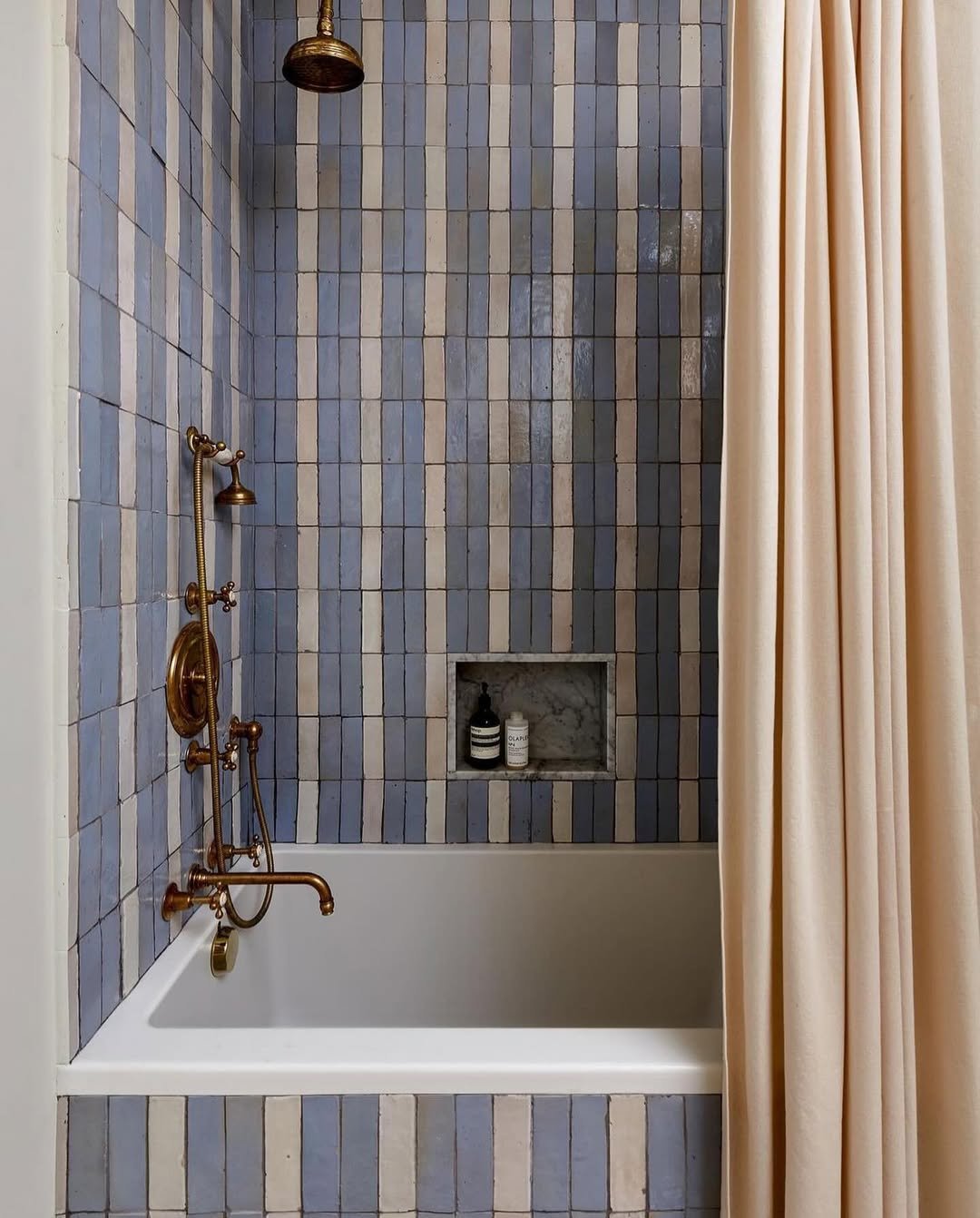 6 Earthy Muted Textured Vertical Tiles with Brass Fixtures