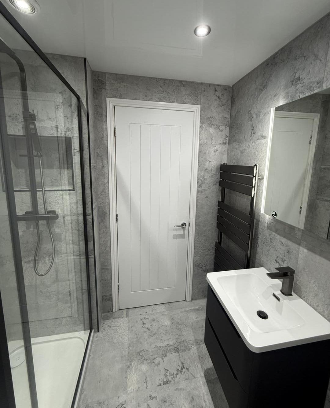 8 Warm Gray Bathroom