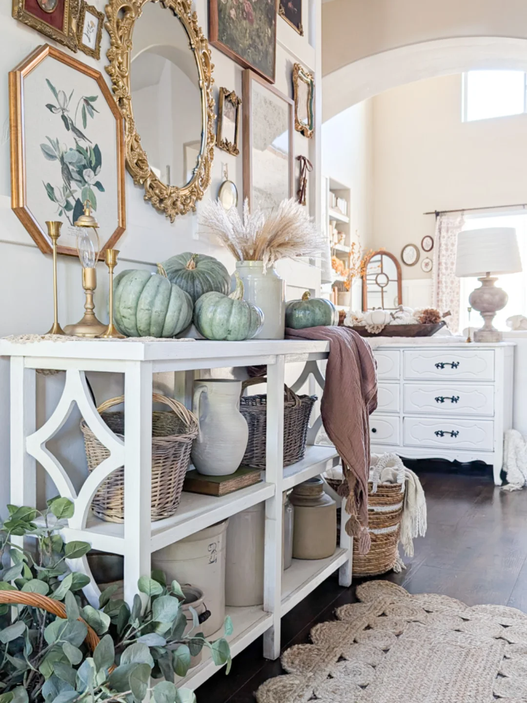 A Neutral Collected Entryway
