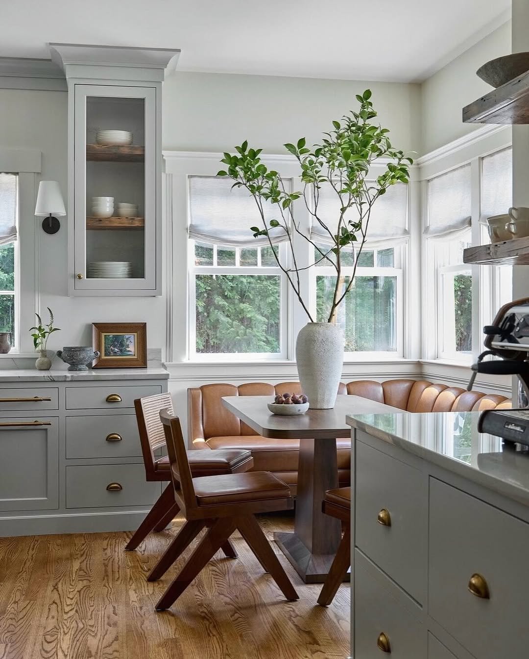 Bay Window Nook in Sage Leather