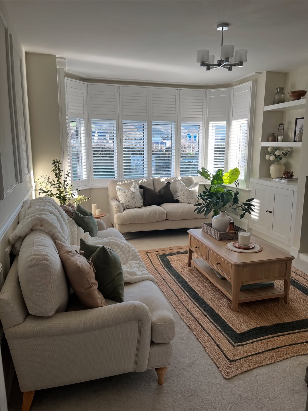 Biophilic Bay Window Layout