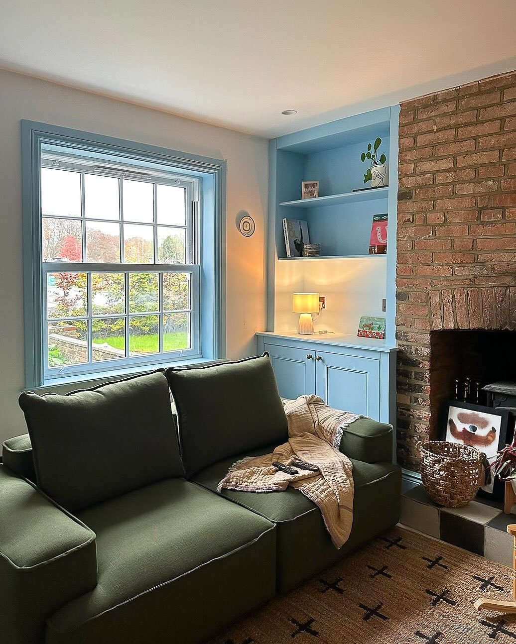 Blue Built-In Window Scheme