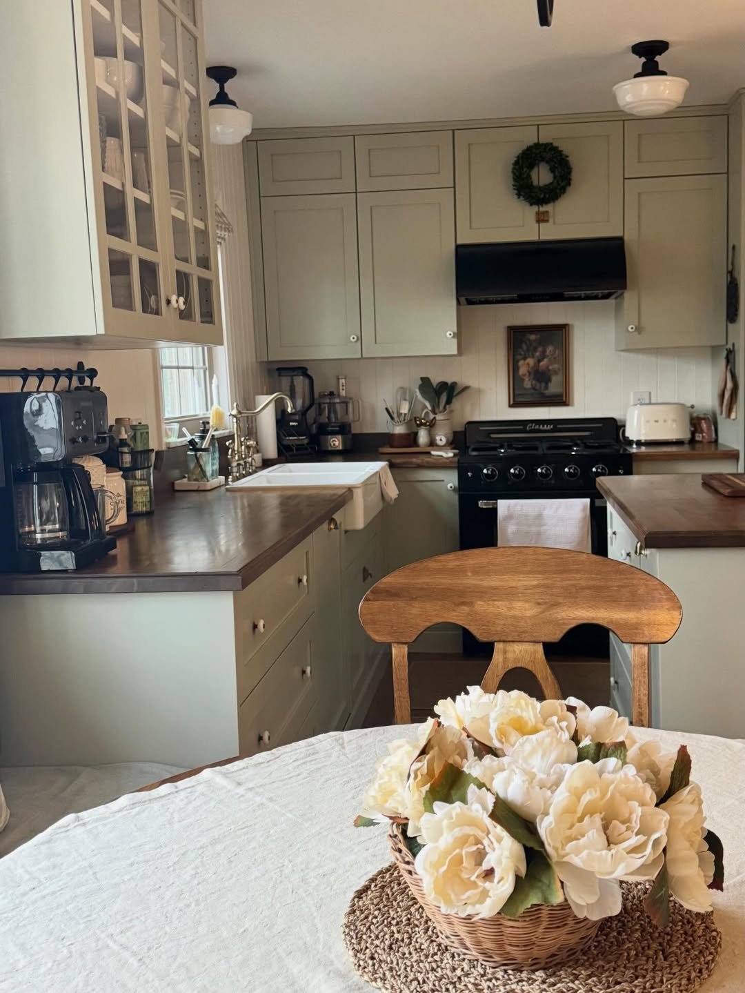 Calm Cottage Kitchen
