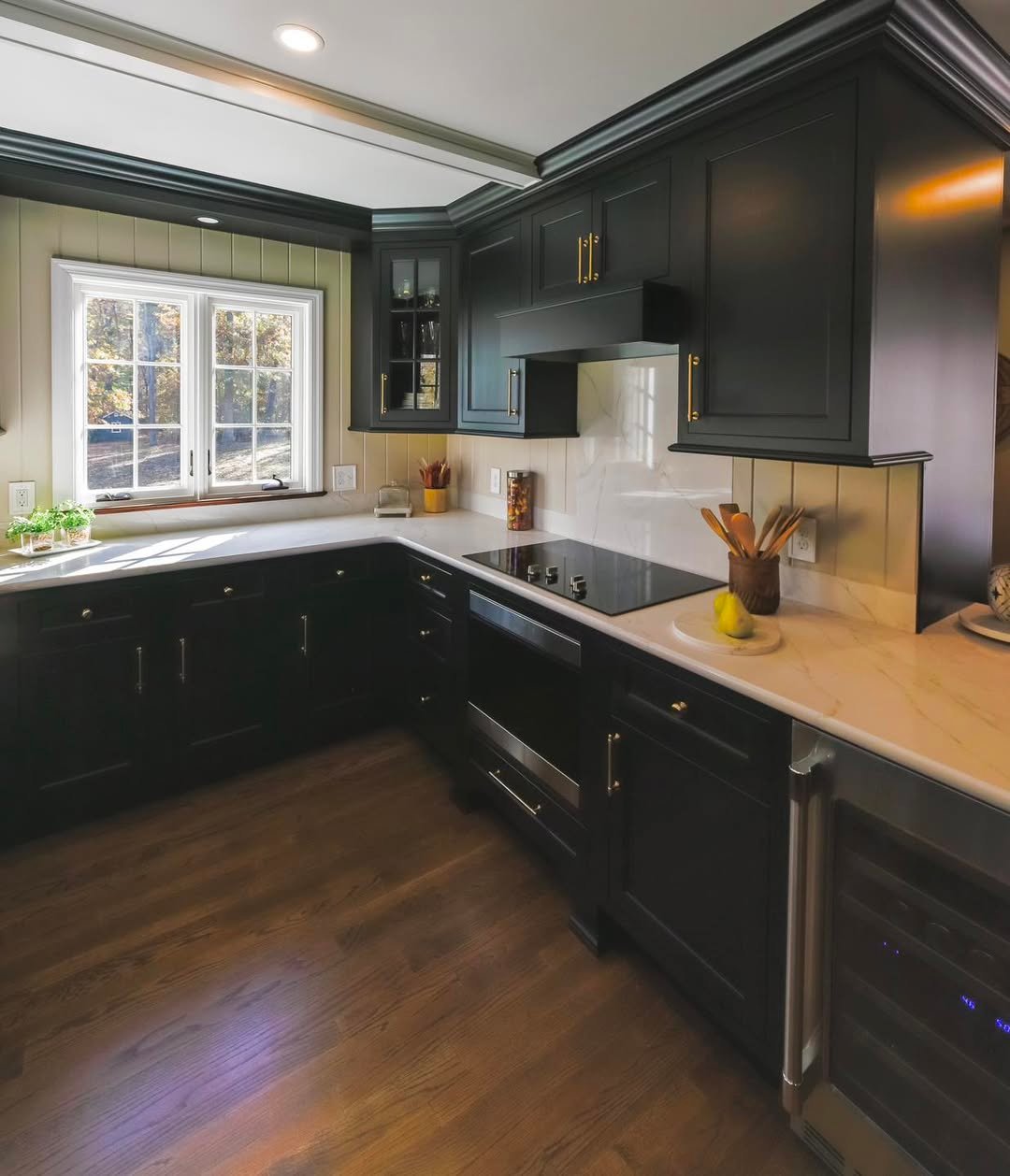 Classic Framed Kitchen Design 4