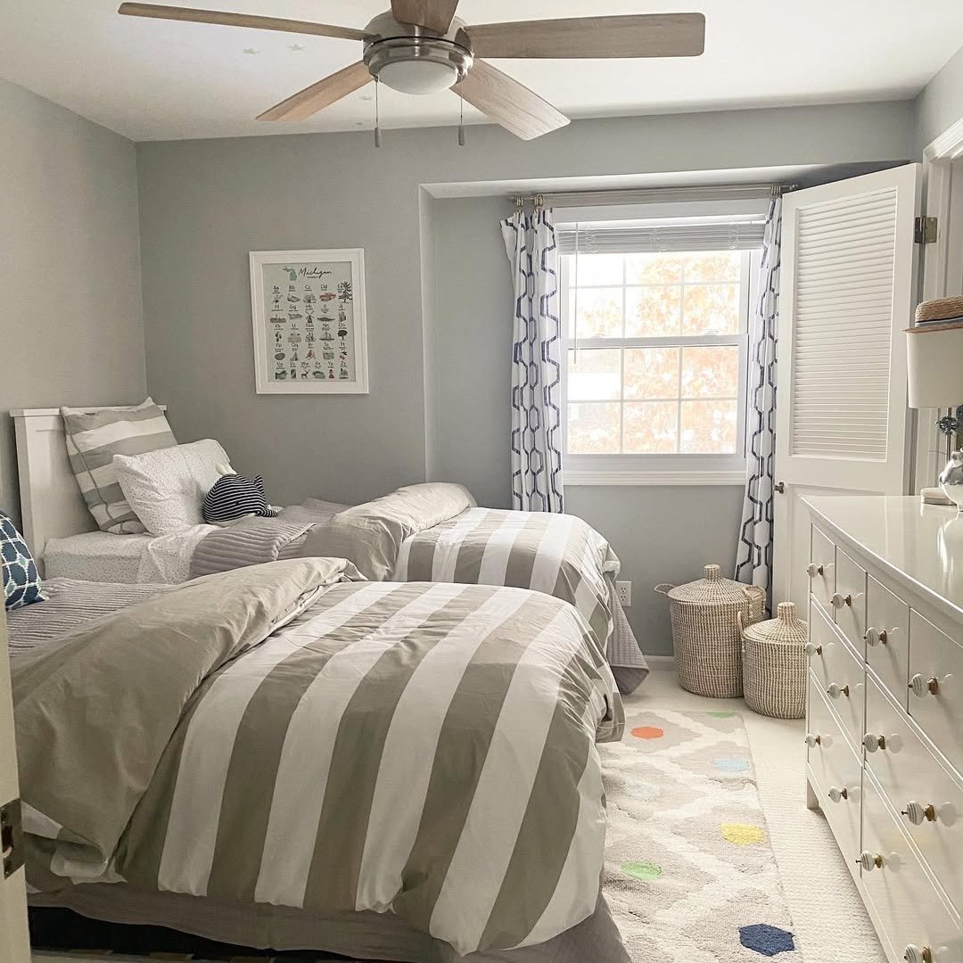 Coastal Stripes for a Calm Room